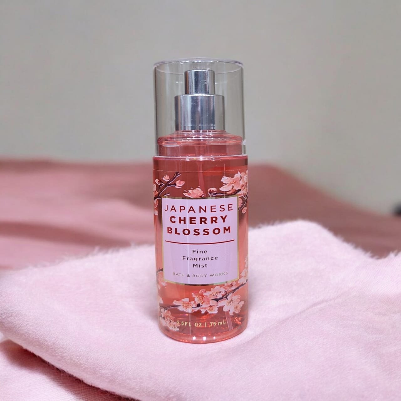 Bath and Body Works Travel Size Fine Fragrance Mist Japanese Cherry Blossom 75ml