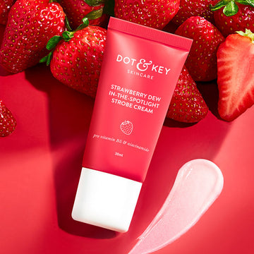 Dot & Key Strawberry Dew In-The-Spotlight Strobe Cream (Moisturizer + Highlighter) | 30ml
