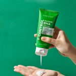 NINE LESS A-CONTROL HEARTLEAF & BHA CLEANSER 120ML